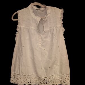 Studio West White Sleeveless Blouse with Eyelet Detail
